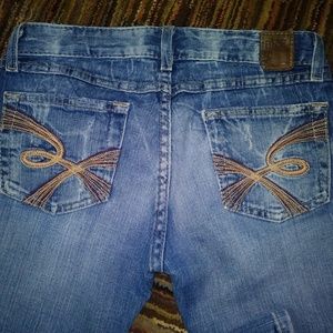 Super cute BKE Jeans "Starlite Stretch"
